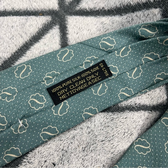 Giorgio Armani Cravatte Silk Green Patterned Tie H - Picture 4 of 4